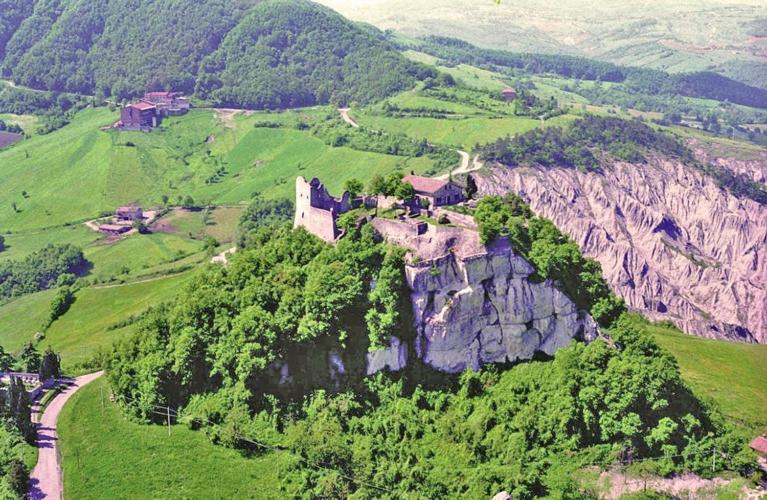 Parco Di Montebello Quattro Castella Eksteriør bilde